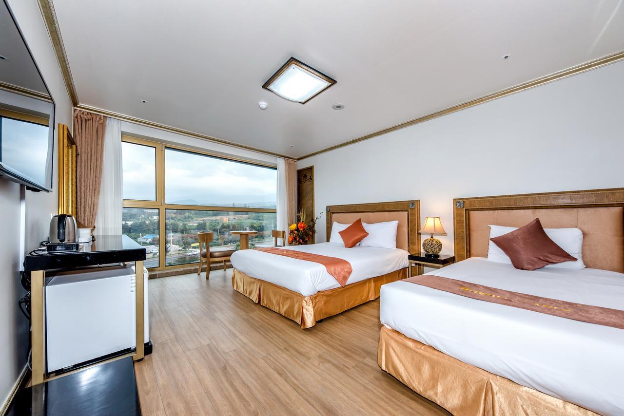 Pearly Hotel Jeju Exteriör bild